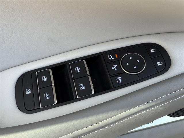 Thumbnail: 2026 INFINITI QX60 - 19