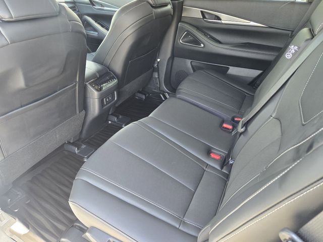 Thumbnail: 2026 INFINITI QX60 - 12