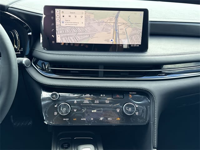 Thumbnail: 2026 INFINITI QX60 - 15