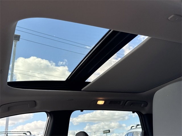 Thumbnail: 2026 INFINITI QX60 - 27