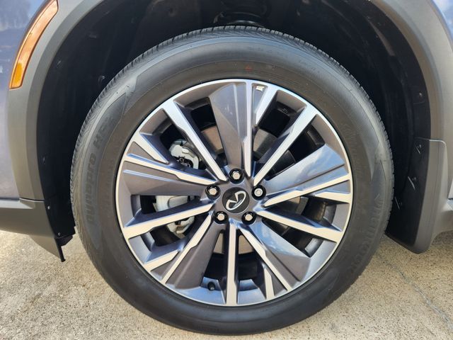 Thumbnail: 2026 INFINITI QX60 - 8