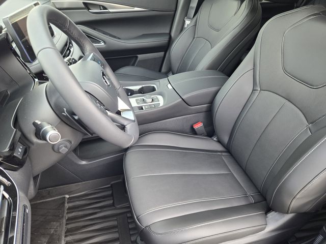 Thumbnail: 2026 INFINITI QX60 - 12