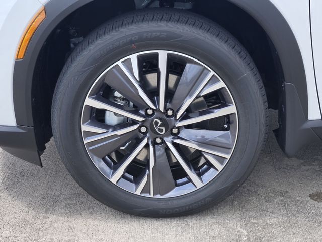 Thumbnail: 2026 INFINITI QX60 - 8