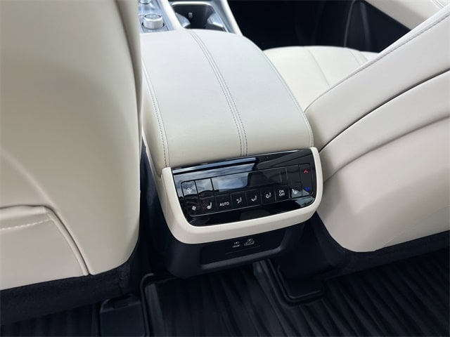 2025 INFINITI QX60 Luxe 23