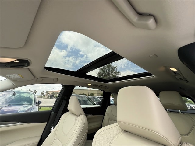 2025 INFINITI QX60 Luxe 25