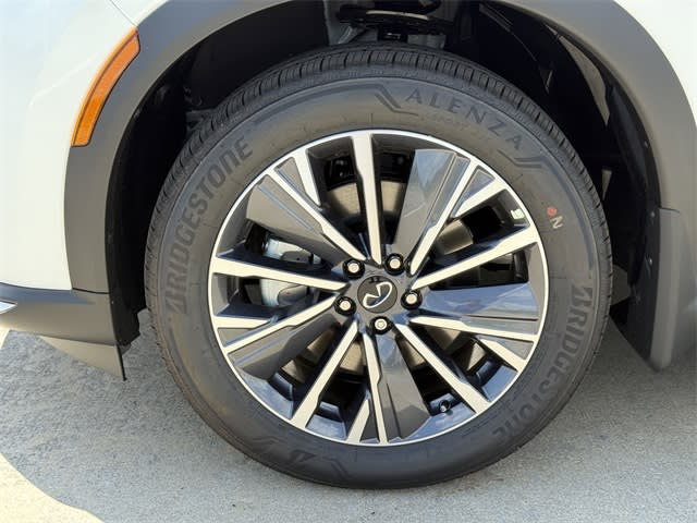 Thumbnail: 2026 INFINITI QX60 - 8