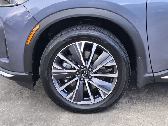 Thumbnail: 2026 INFINITI QX60 - 8