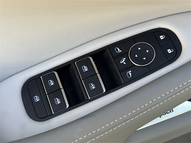 Thumbnail: 2026 INFINITI QX60 - 20