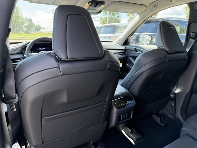 Thumbnail: 2026 INFINITI QX60 - 21