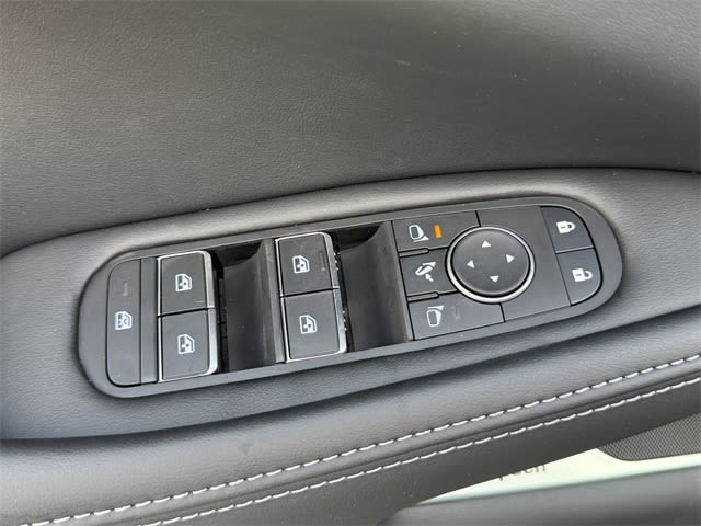 Thumbnail: 2026 INFINITI QX60 - 19