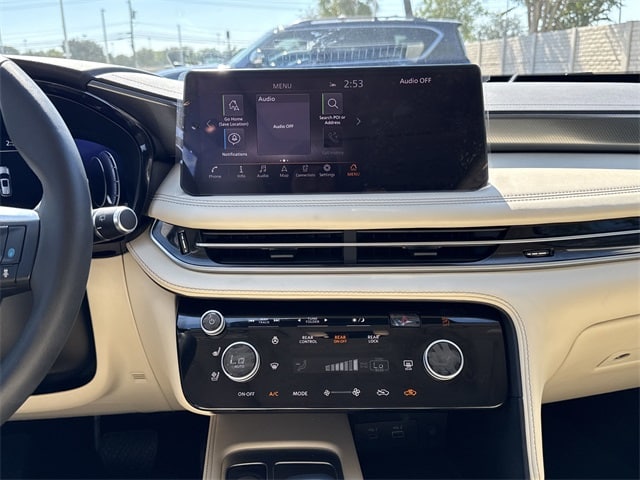 Thumbnail: 2025 INFINITI QX60 - 15