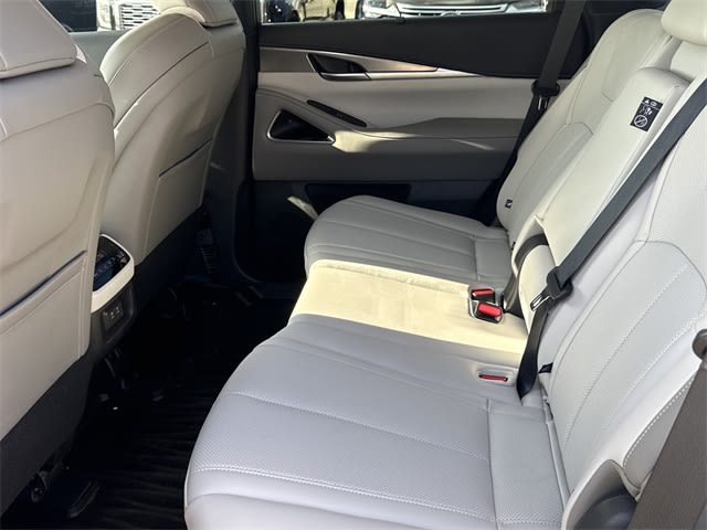 Thumbnail: 2026 INFINITI QX60 - 12