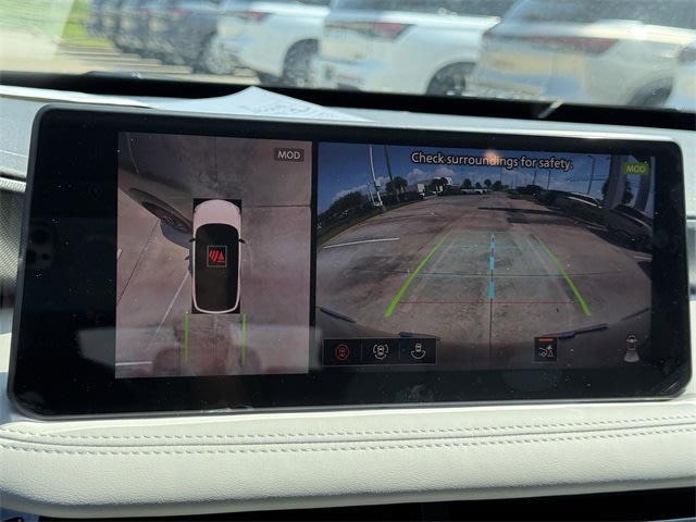 Thumbnail: 2026 INFINITI QX60 - 26