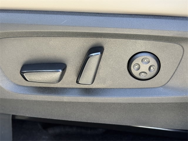 Thumbnail: 2026 INFINITI QX60 - 23