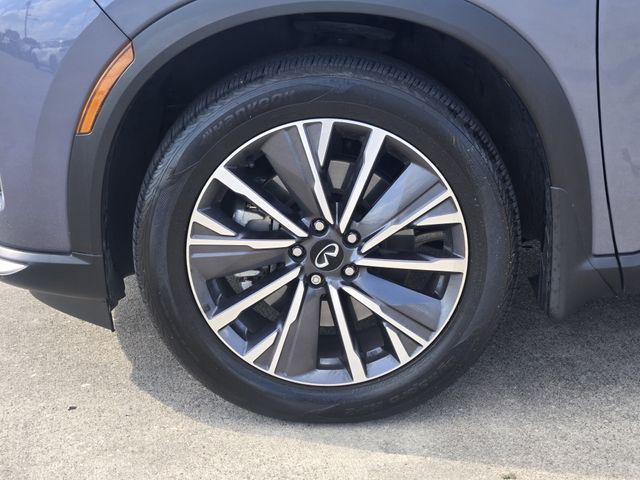 Thumbnail: 2026 INFINITI QX60 - 8