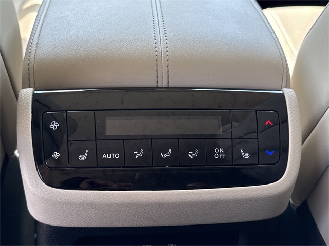 Thumbnail: 2025 INFINITI QX60 - 23