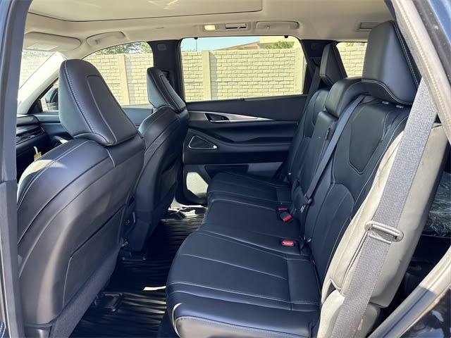 Thumbnail: 2025 INFINITI QX60 - 12