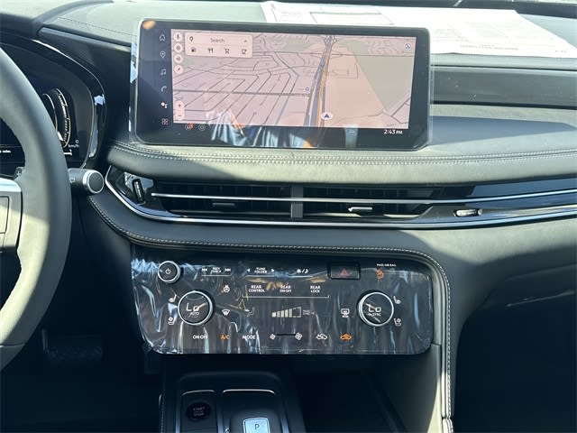 Thumbnail: 2026 INFINITI QX60 - 14