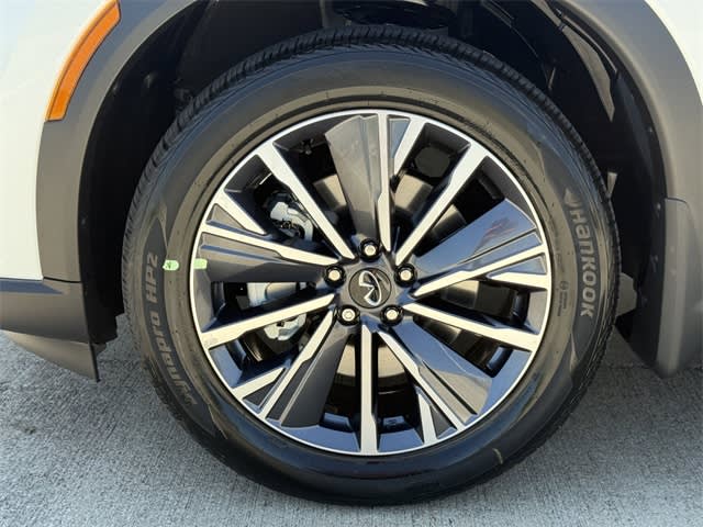 Thumbnail: 2026 INFINITI QX60 - 8