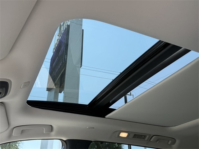 Thumbnail: 2026 INFINITI QX60 - 28