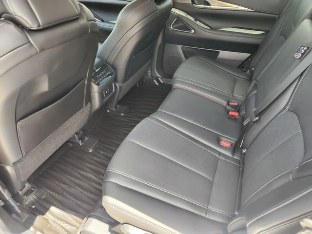 Thumbnail: 2026 INFINITI QX60 - 13