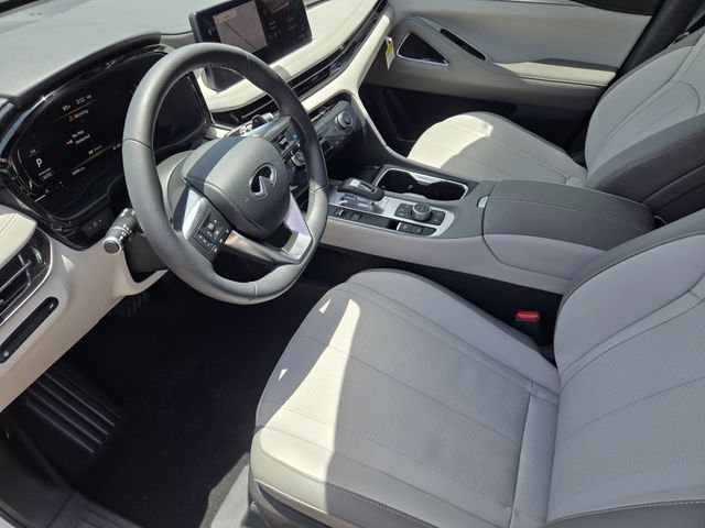 Thumbnail: 2026 INFINITI QX60 - 10