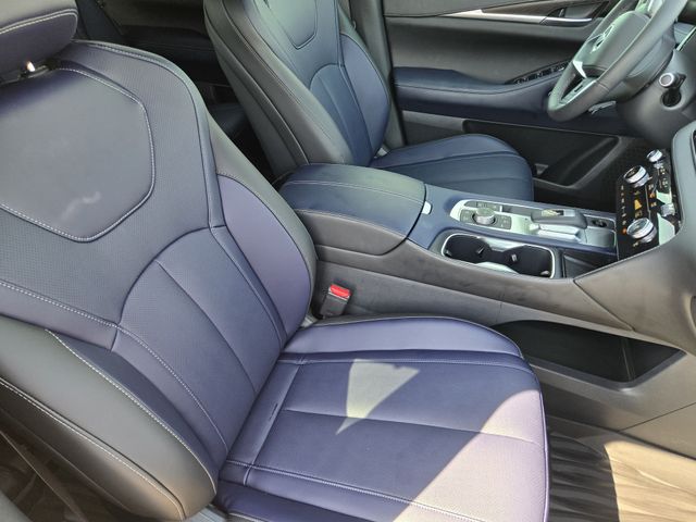 Thumbnail: 2026 INFINITI QX60 - 20