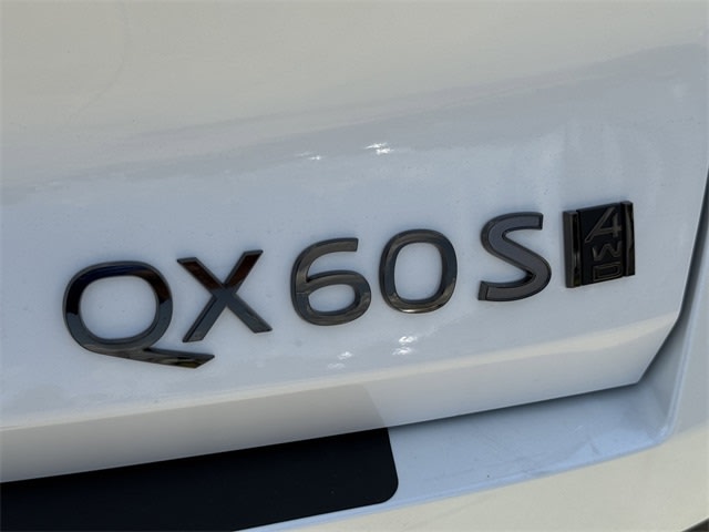 Thumbnail: 2026 INFINITI QX60 - 7