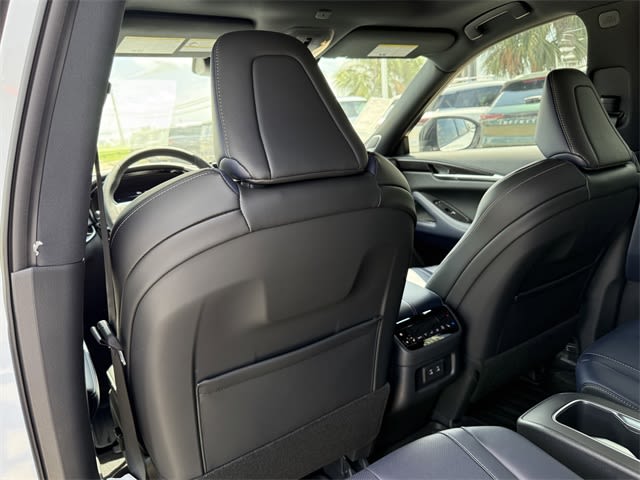 Thumbnail: 2026 INFINITI QX60 - 20