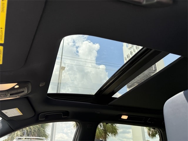 Thumbnail: 2026 INFINITI QX60 - 26