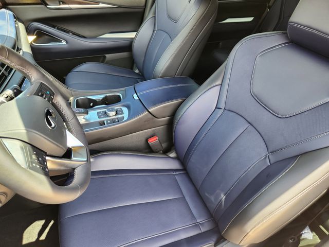 Thumbnail: 2026 INFINITI QX60 - 12