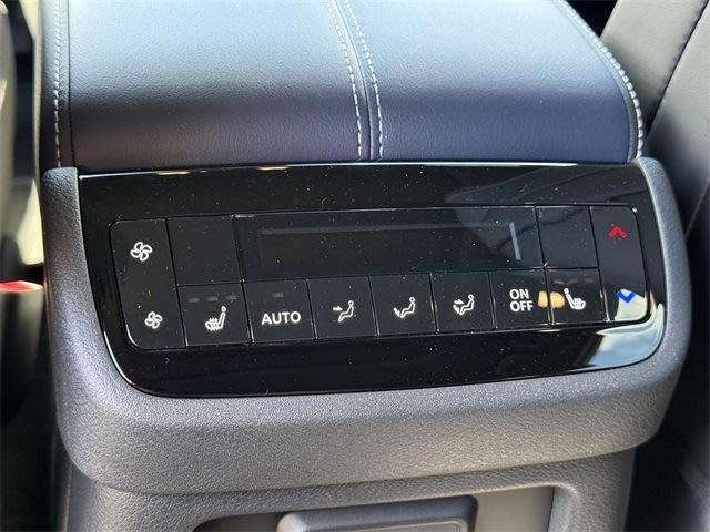 Thumbnail: 2026 INFINITI QX60 - 21