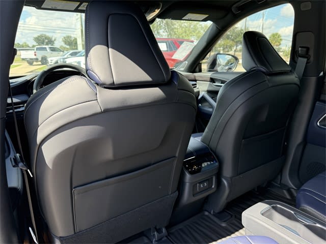 Thumbnail: 2026 INFINITI QX60 - 20