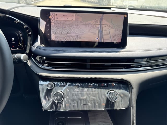 Thumbnail: 2026 INFINITI QX60 - 15