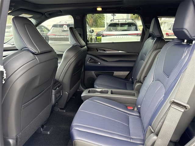 Thumbnail: 2026 INFINITI QX60 - 12