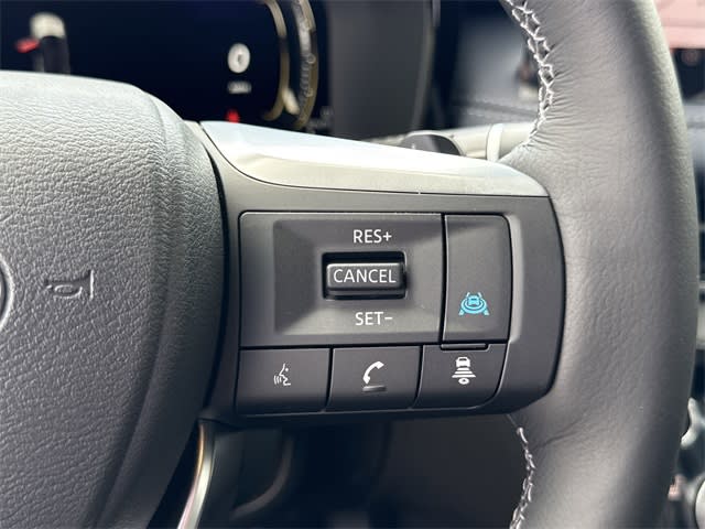 Thumbnail: 2026 INFINITI QX60 - 25