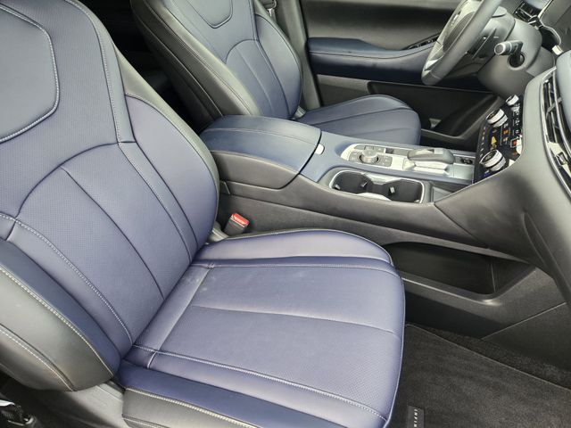 Thumbnail: 2026 INFINITI QX60 - 17