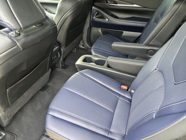 Thumbnail: 2026 INFINITI QX60 - 12
