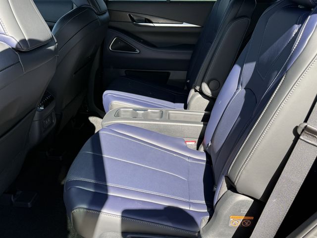 Thumbnail: 2026 INFINITI QX60 - 11