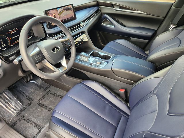 Thumbnail: 2026 INFINITI QX60 - 10