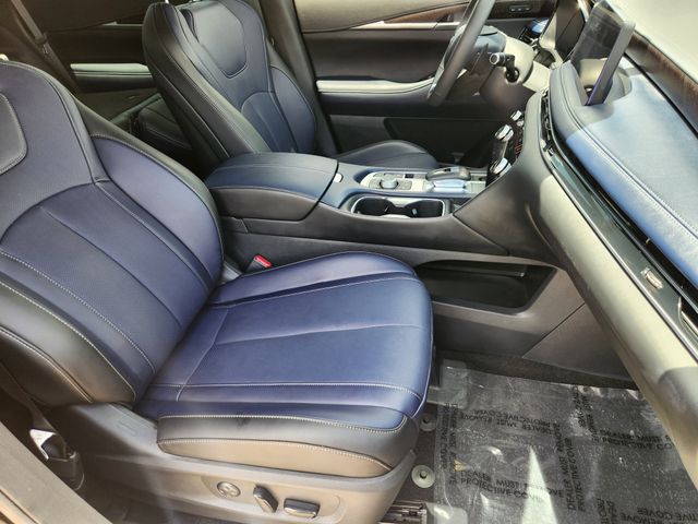 Thumbnail: 2026 INFINITI QX60 - 21