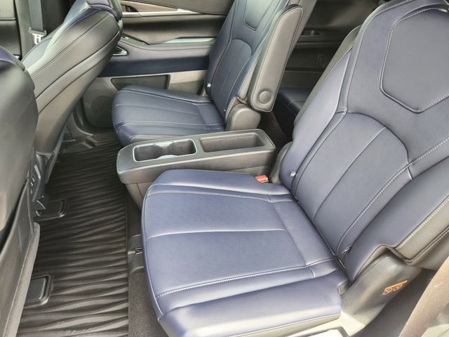 Thumbnail: 2026 INFINITI QX60 - 19