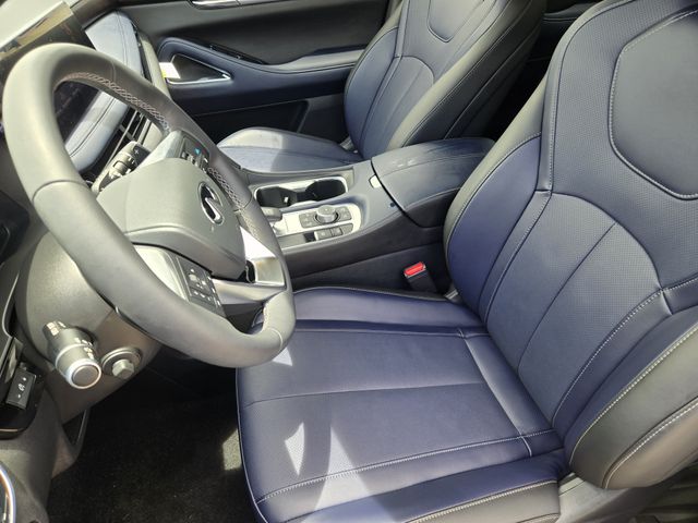 Thumbnail: 2026 INFINITI QX60 - 10