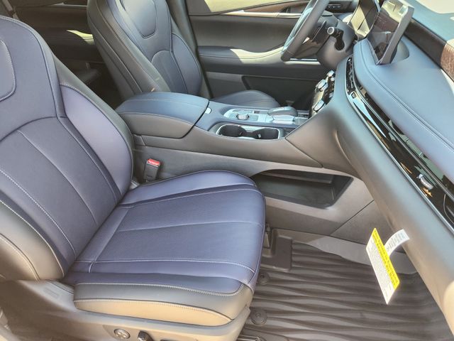 Thumbnail: 2026 INFINITI QX60 - 12