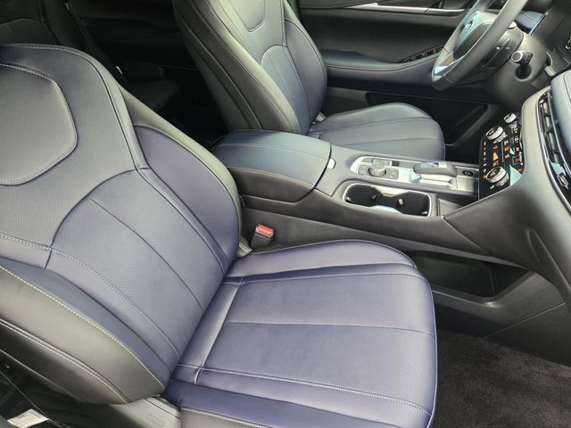 Thumbnail: 2026 INFINITI QX60 - 21