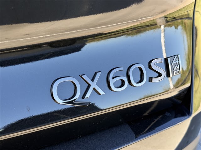 Thumbnail: 2026 INFINITI QX60 - 18