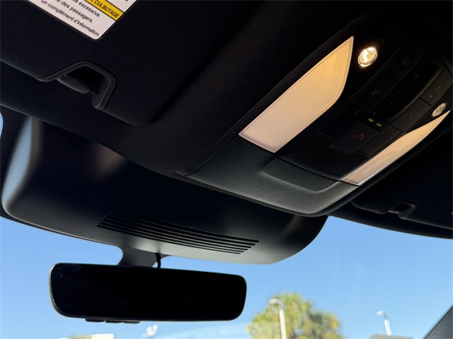 Thumbnail: 2026 INFINITI QX60 - 28