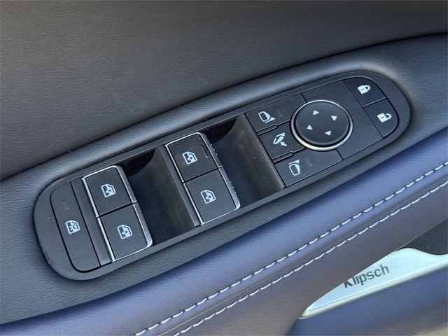 Thumbnail: 2026 INFINITI QX60 - 20