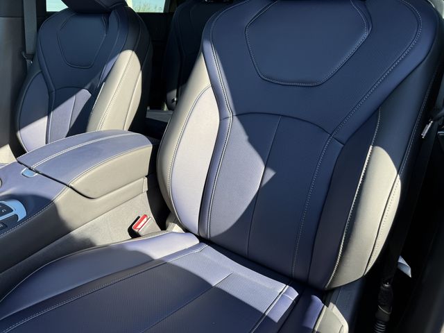 Thumbnail: 2026 INFINITI QX60 - 22