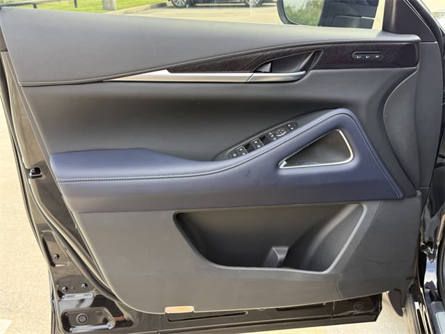 Thumbnail: 2026 INFINITI QX60 - 18